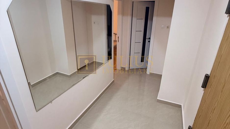 Recent renovat| 2 camere| garaj, et.2| lift| balcon 12 mp. - Poză 13