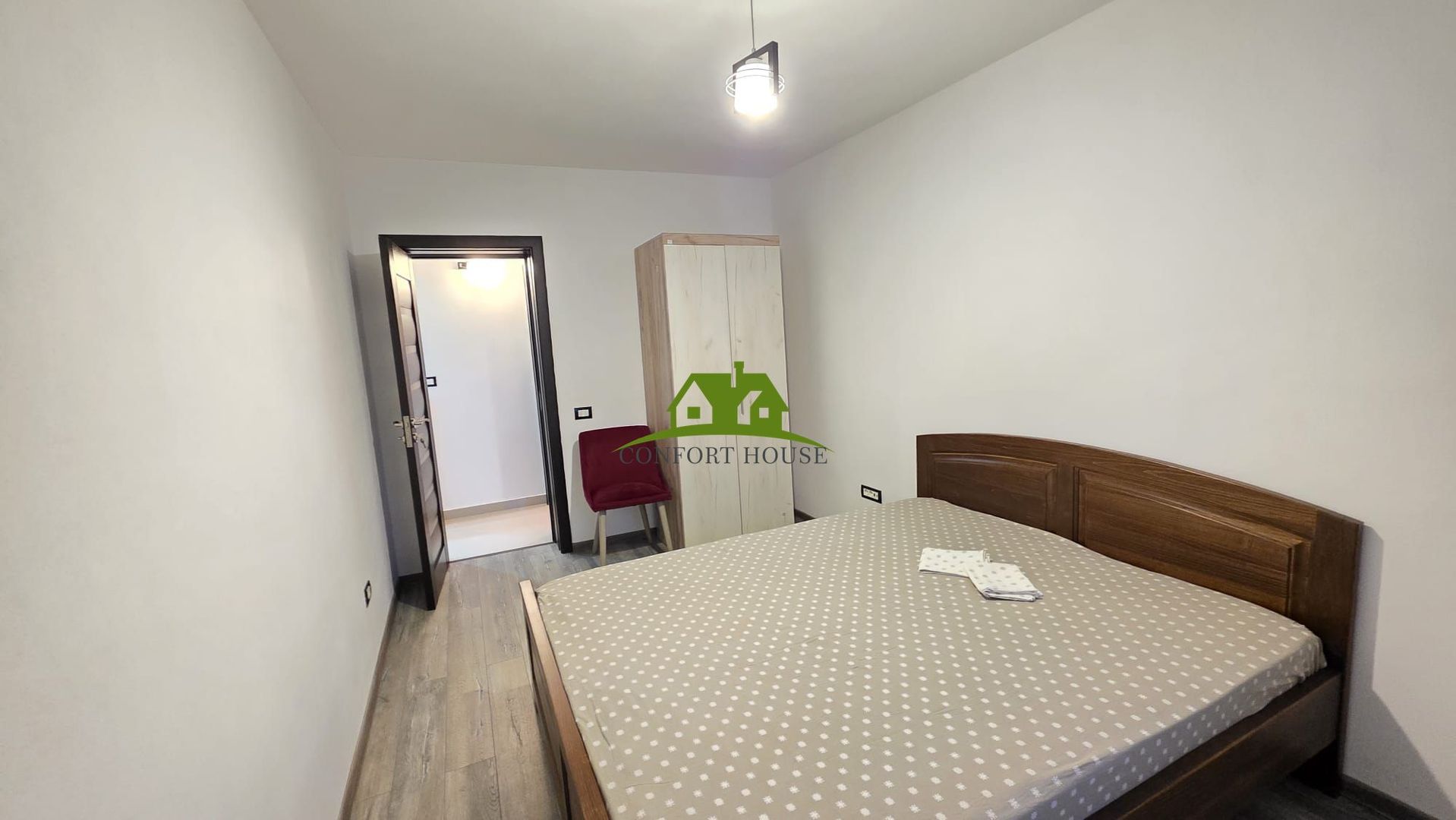 Apartament cu 3 camere de inchiriat la Et.2 intr-un Bloc din Traian - Poză 10