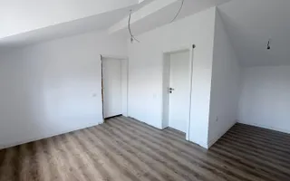 Casa Individuala - 6 camere - 3 bai - 550 mp teren - Poză 14