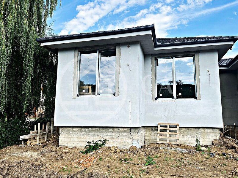 Casa de vanzare cu 4 camere in zona Gheorghe Doja - Poză 4