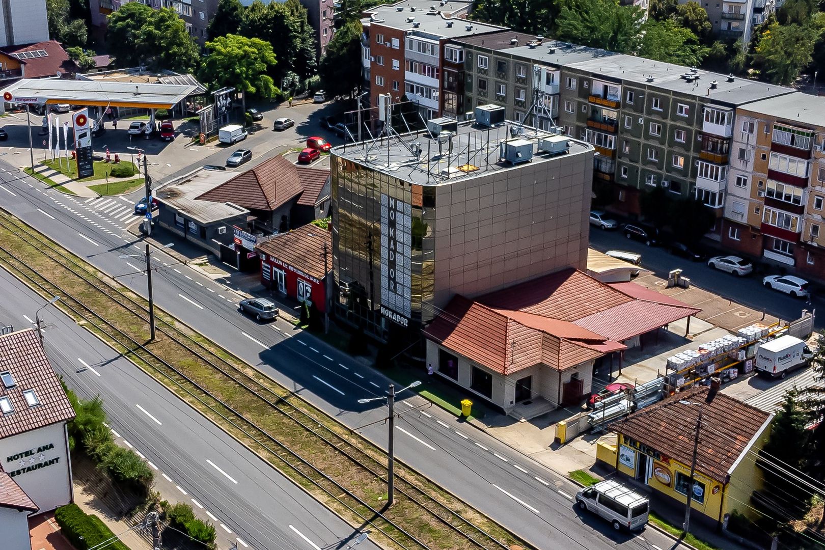 Cladire de birouri de inchiriat – 1032 mp - Poză 4