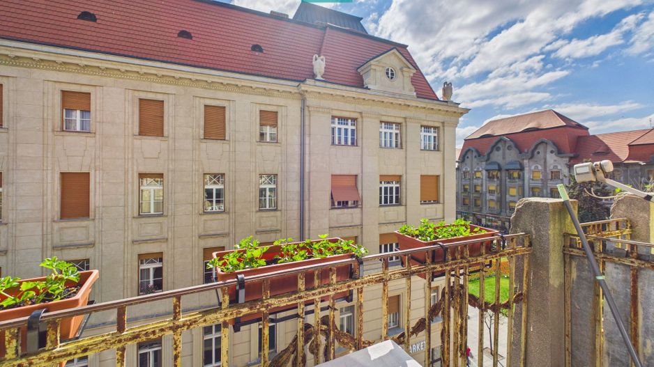 Apartament 1 cameră – ultracentral, Piața Victori - Poză 1