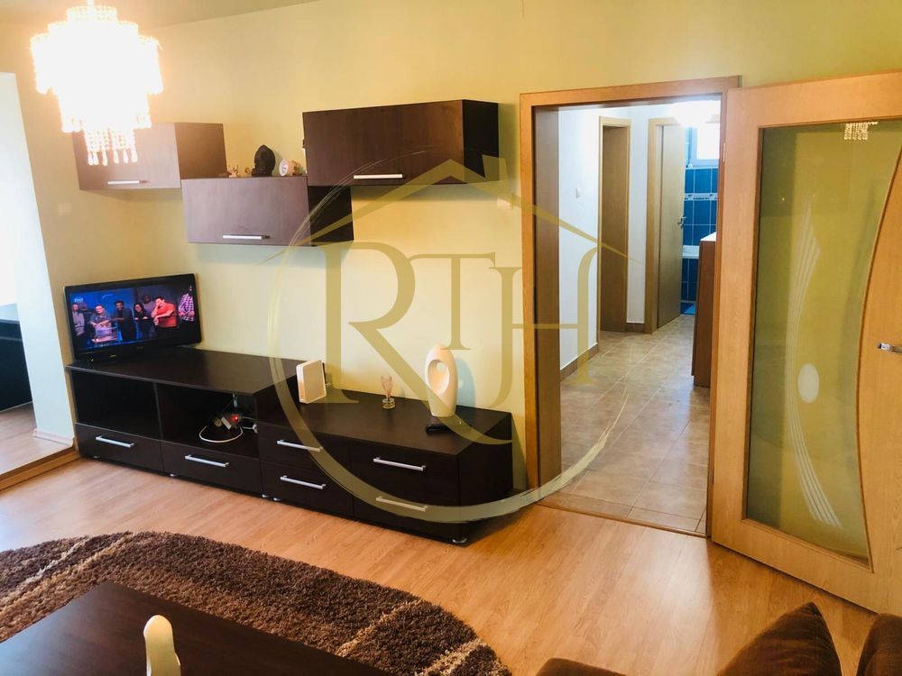 Oferim spre Închiriere un apartament cu 3 camere în zona Medicinei - Poză 1