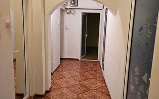 Apartament 4 camere, etaj 1 , Micro 18 - Poză 5