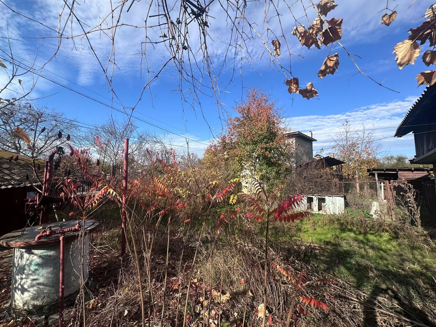 Vanzare casă cu teren mare în satul Cazaci – aproape de Târgoviște - Poză 13