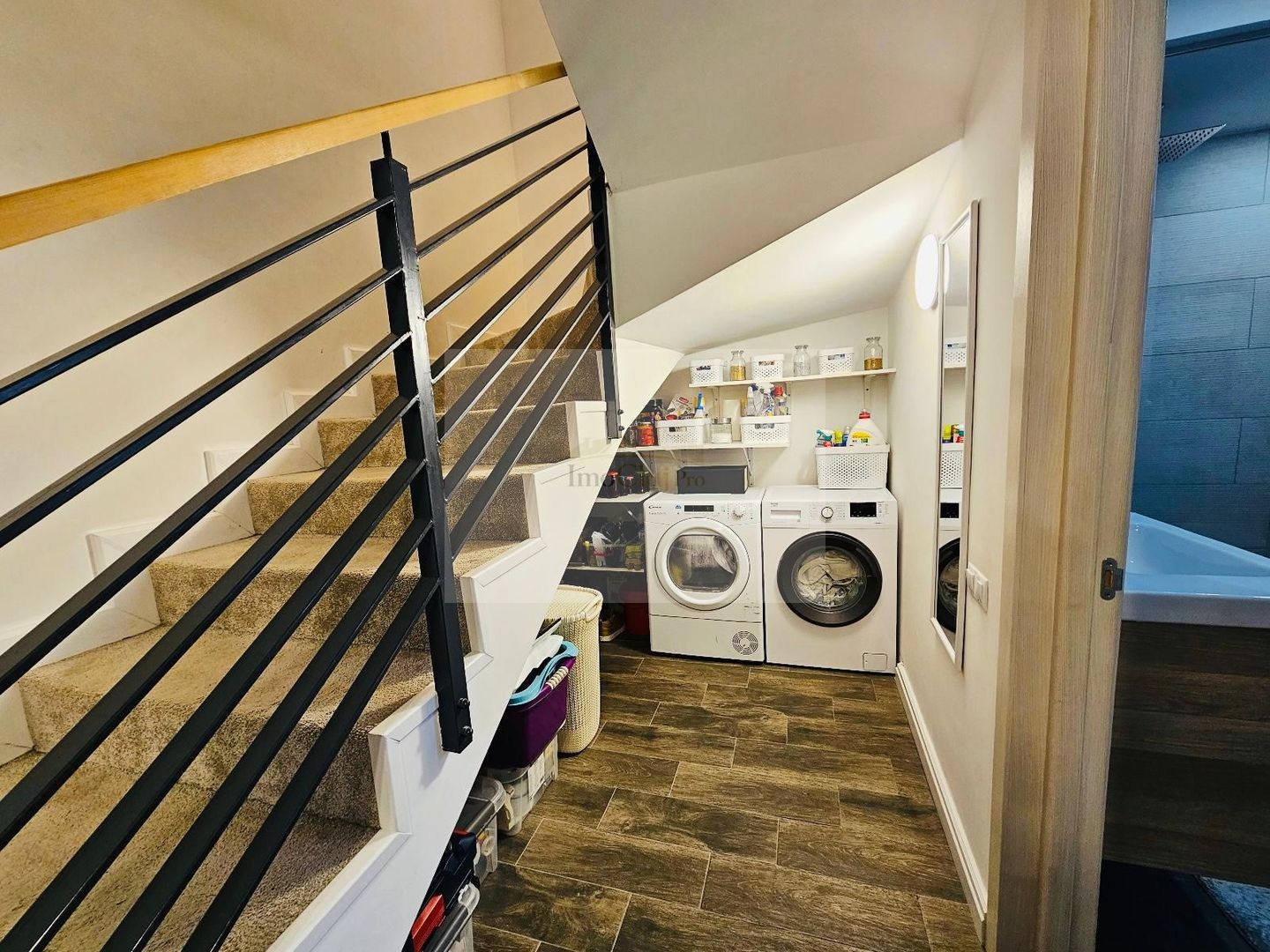 Casă spațioasă cu 4 camere și curte proprie – ideală pentru familie - Poză 20