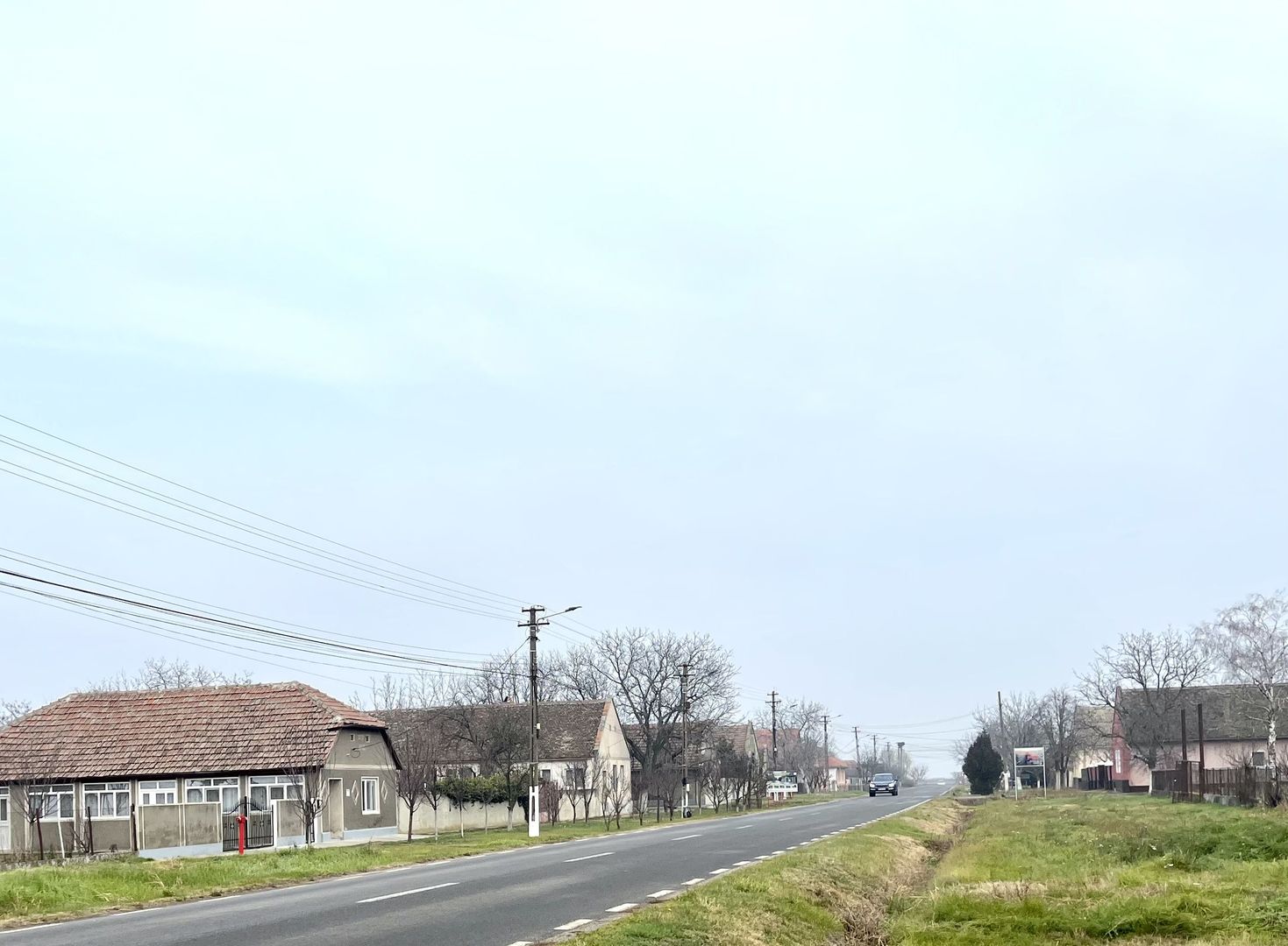 TEREN INTRAVILAN DINIAS - Poză 2