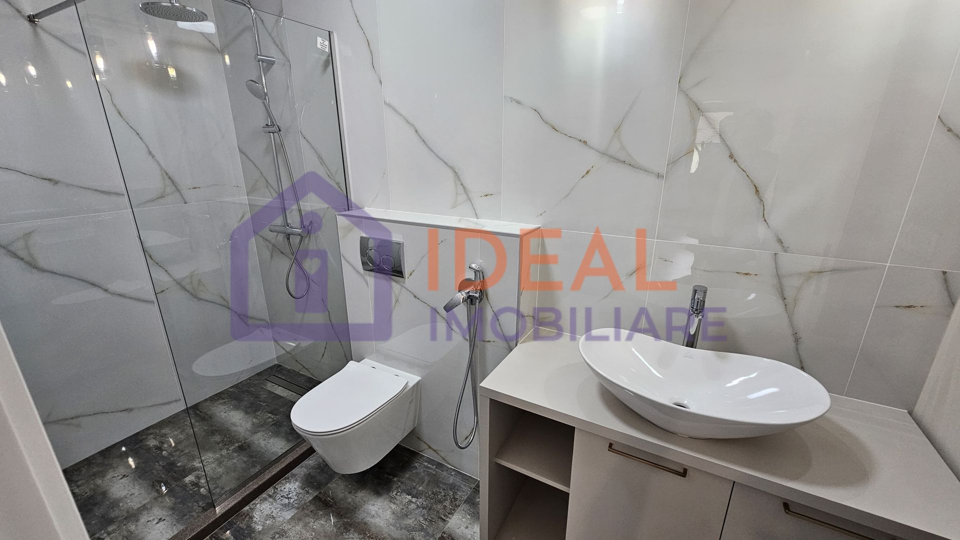 Casa cu 5 camere de inchiriat, in Cartierul Arhitectilor - Poză 13