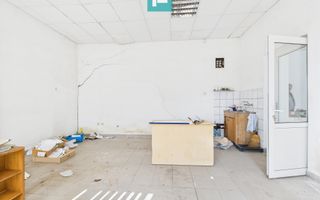 Clădire cu 5 camere cu teren și hală în Cenad - Poză 7