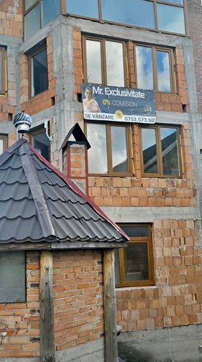 Pensiune de vânzare în Rânca – oportunitate rară lângă pârtia M1 - Poză 5