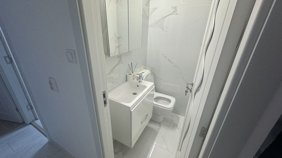 APARTAMENT CU 3 CAMERE, ETAJ 4, GRUI, CAMPULUNG - Poză 14
