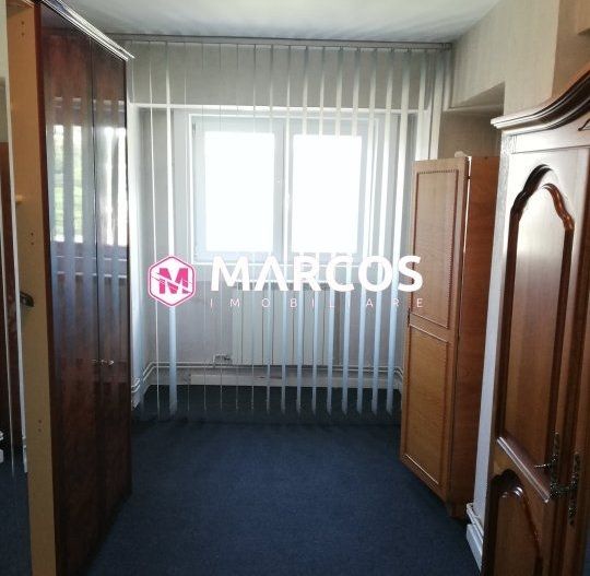 Apartamwnt 4 camere, et.8, Central, ID 491 - Poză 3