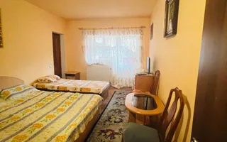 Pensiune de vânzare | 400 MPU | 10 Camere | Rasinari - Curmatura - Poză 40