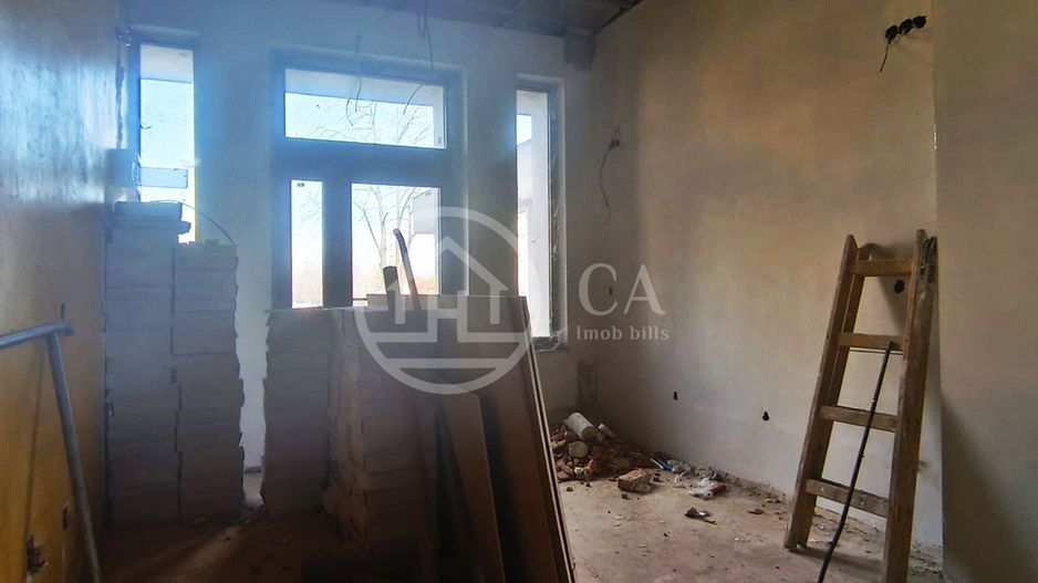 Spatiu comercial cu 6 camere de vanzare in Sanmartin Bihor - Poză 8