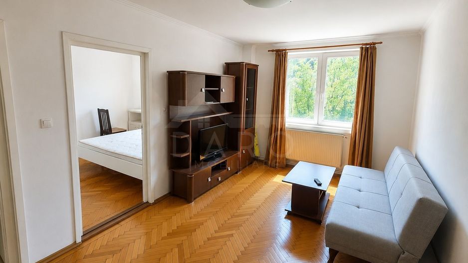 Închiriez Apartament Premium | 2 camere | 55 m2 | Ultracentral | Renovat recent | Etaj 2 - Poză 3