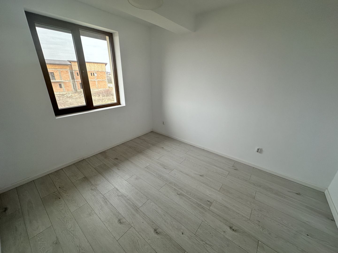 CASA TIP CUB MAGURELE, CURTE 74 MP, TOATE UTILITATILE, COMISION 0% - Poză 14