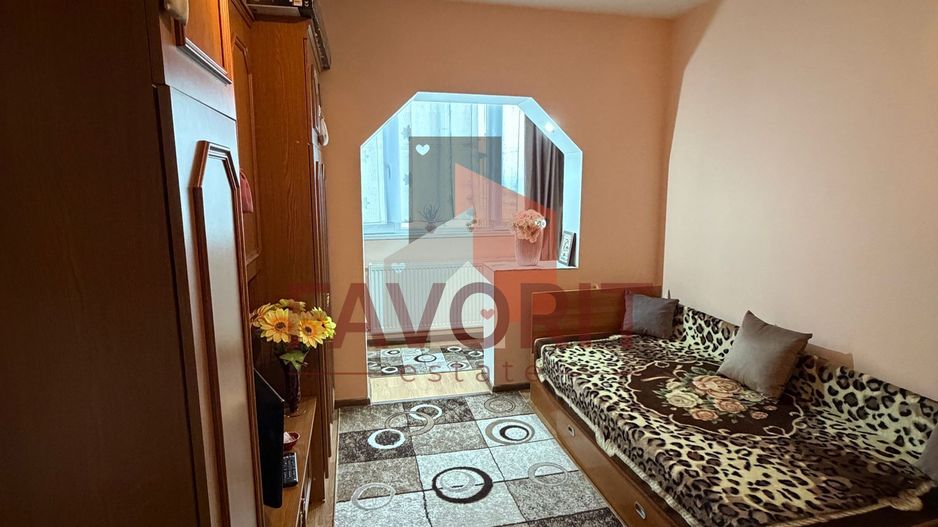 3 camere | etaj 1 | centrala proprie | mobilat si utilat | 2 bai | 2 balcoane | - Poză 8