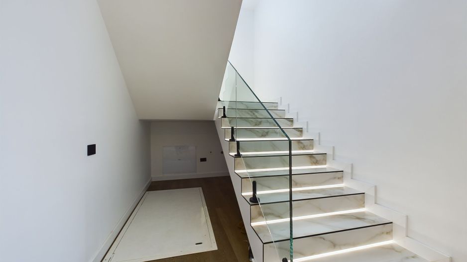 Vilă extravagantă pe Lacul Snagov - Poză 48