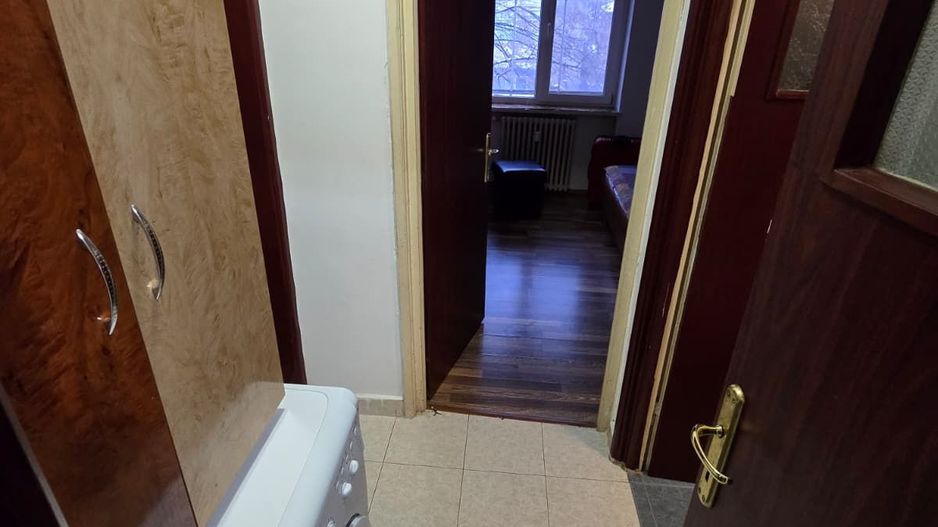 vand apartament 3 camere zona ultracentrala,vedere la Dunare ,etaj 2, - Poză 8
