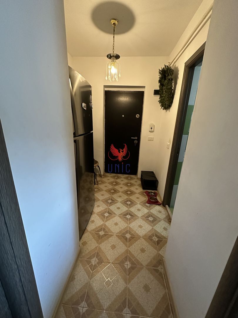 Garsoniera parter, bloc nou, loc parcare inclus - Poză 11