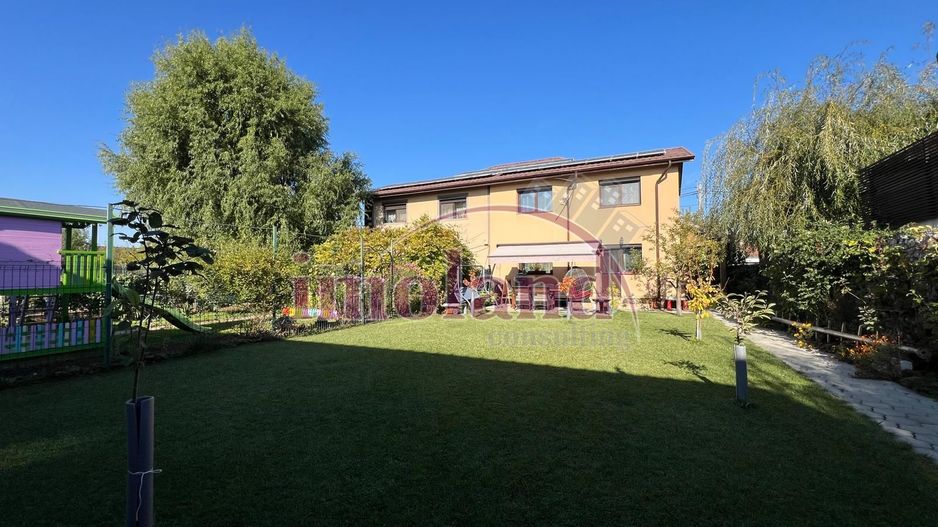 Casa cu garaj si curte - Balotesti - Poză 18