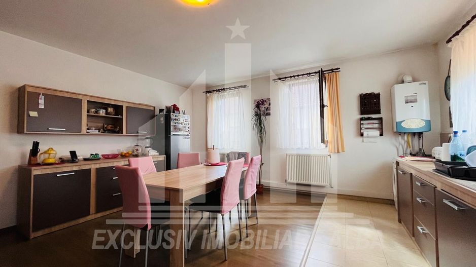 Casa tip duplex de vanzare, Arex - Poză 2