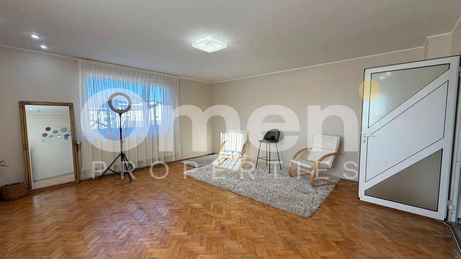 Casa individuala cu curte disponibila pentru vanzare, situata in zona centrala - Poză 11