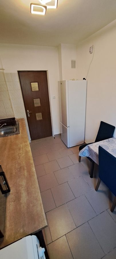 Apartament 2 camere renovat complet, etaj intermediar, liber imediat - Poză 14