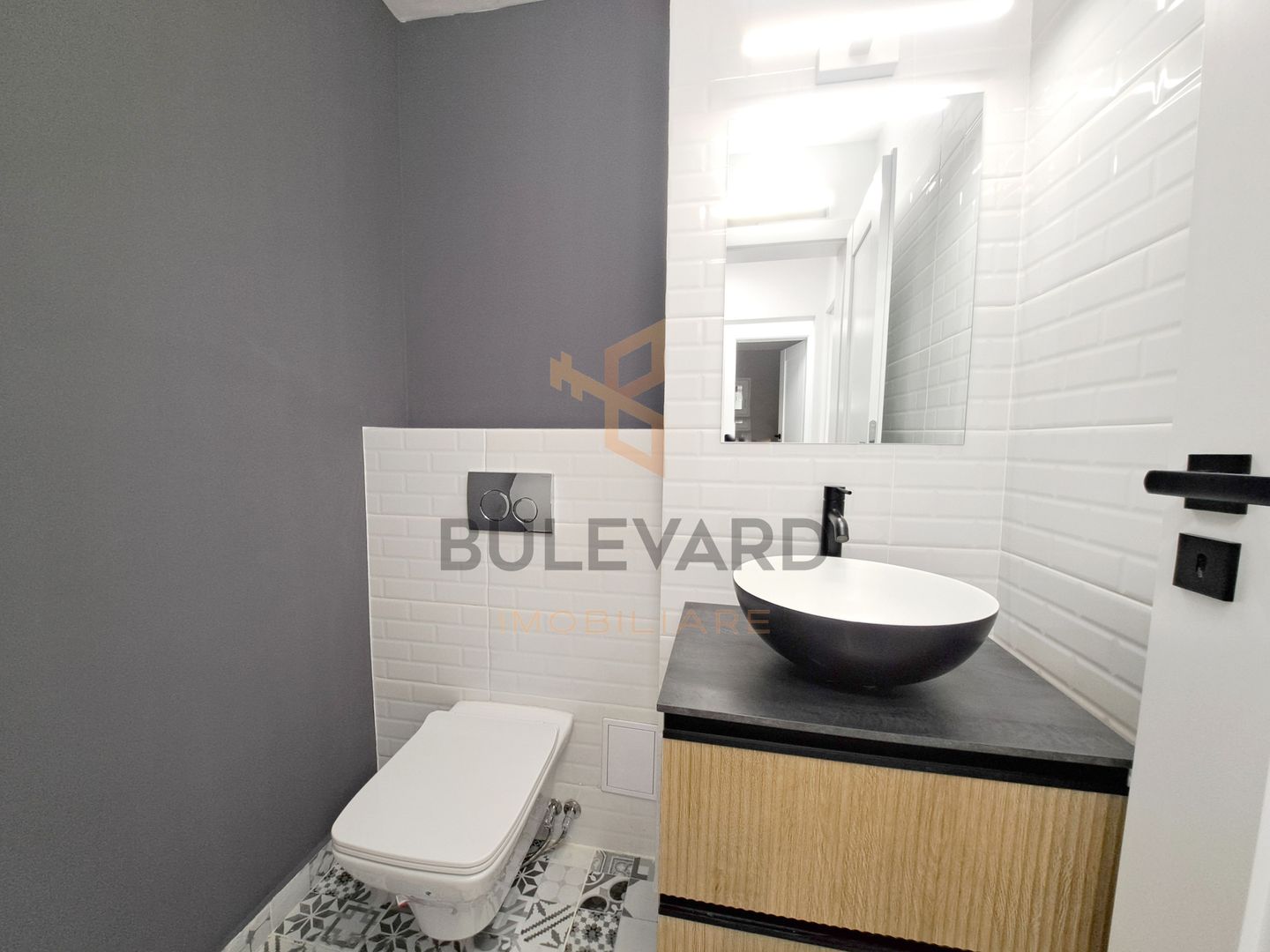 Apartament 3 camere zona Piata Cipariu! Renovat! - Poză 23