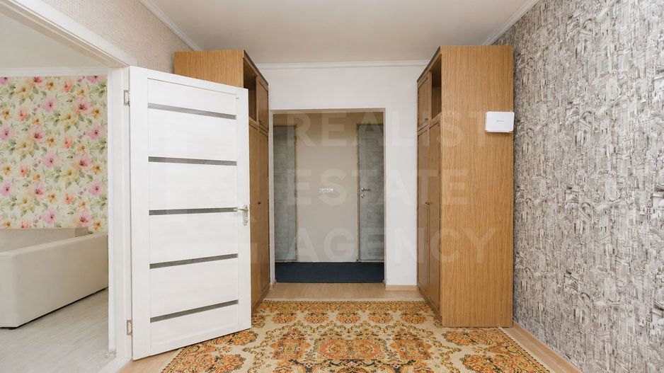 Vânzare ,apartament ,5 camere, str.Botanica Veche, sectorul Botanica - Poză 10