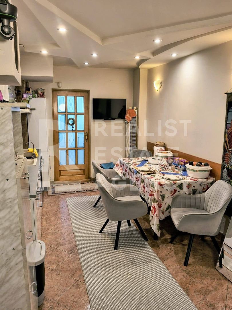 Vânzare apartament, 4 camere, Calea București, Brașov - Poză 2