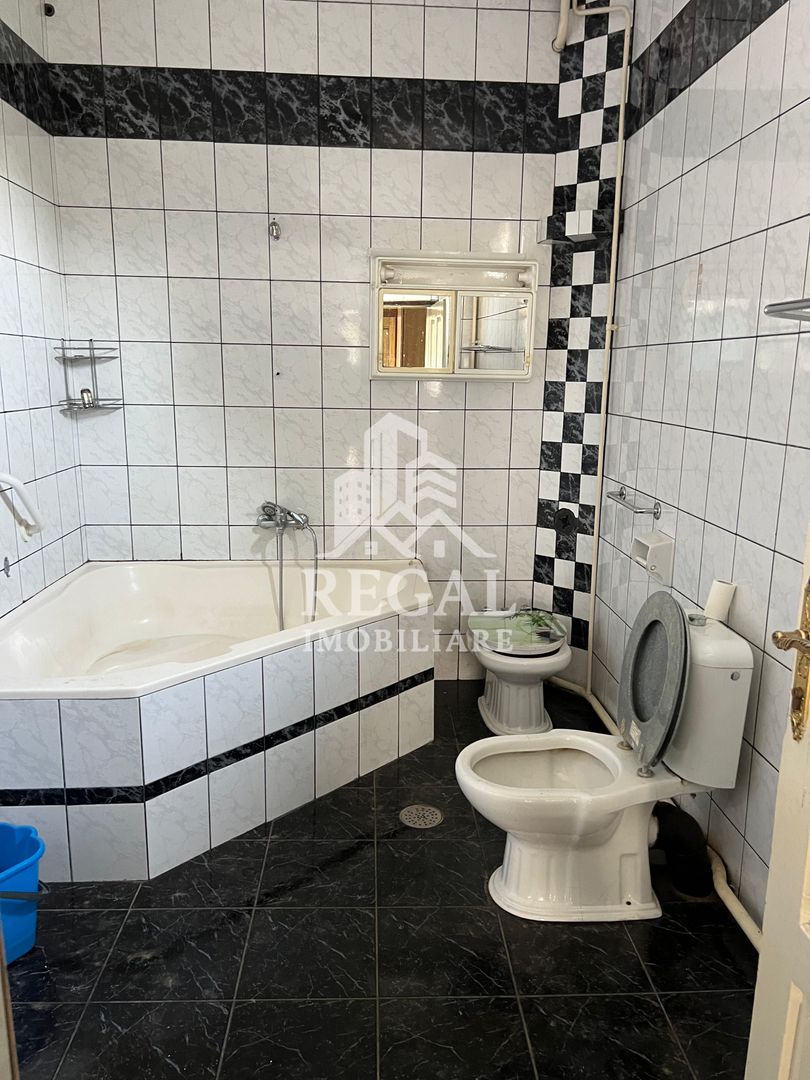 Casă spațioasă de închiriat – ideală pentru muncitori - Poză 15