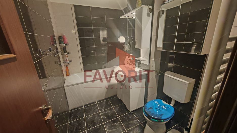 4 camere | centrala proprie | etaj intermediar | zona excelenta | renovat | - Poză 12