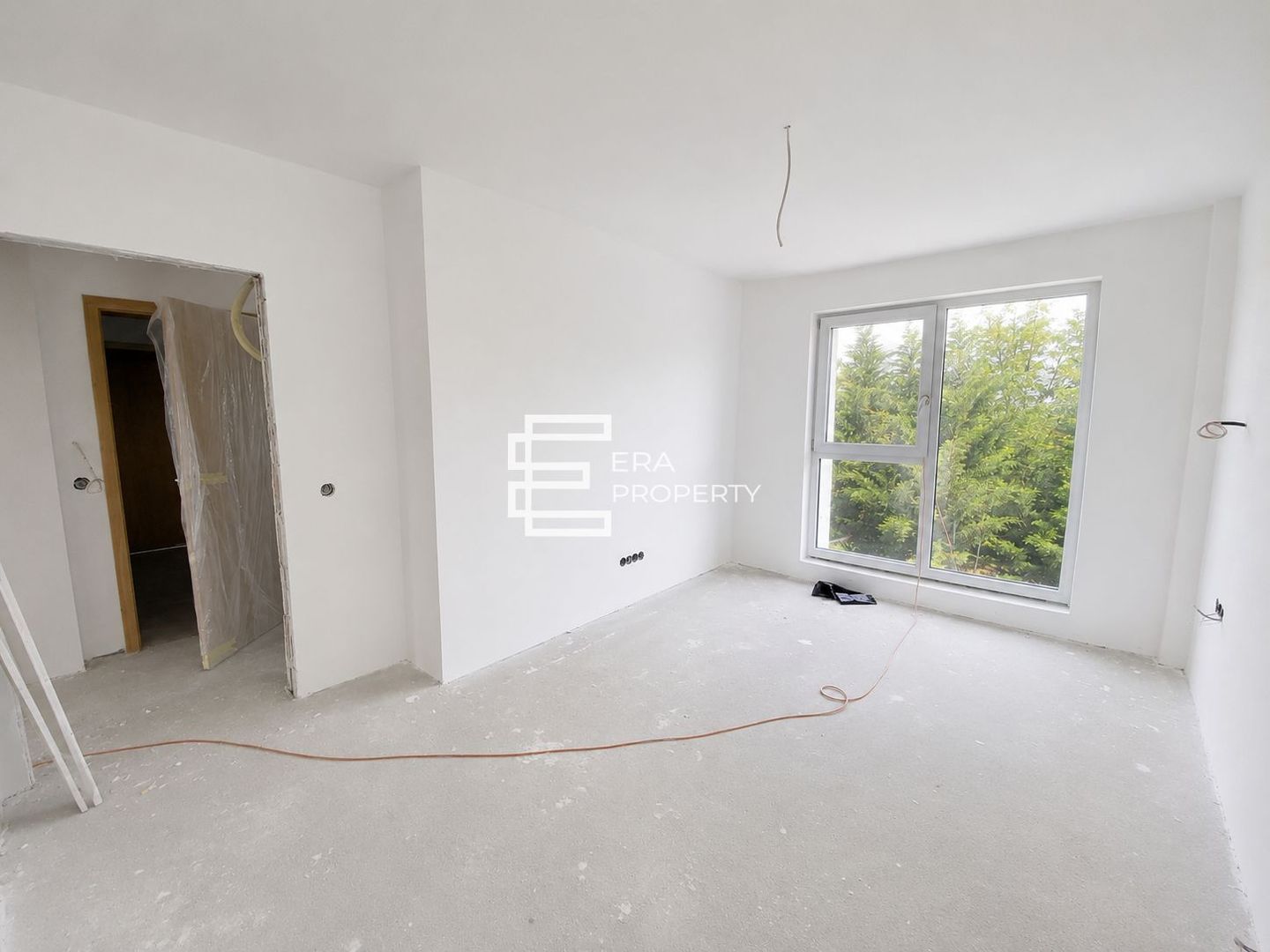 Apartament 2 camere + gradina 50 mp, la cheie , Cristian - Poză 3