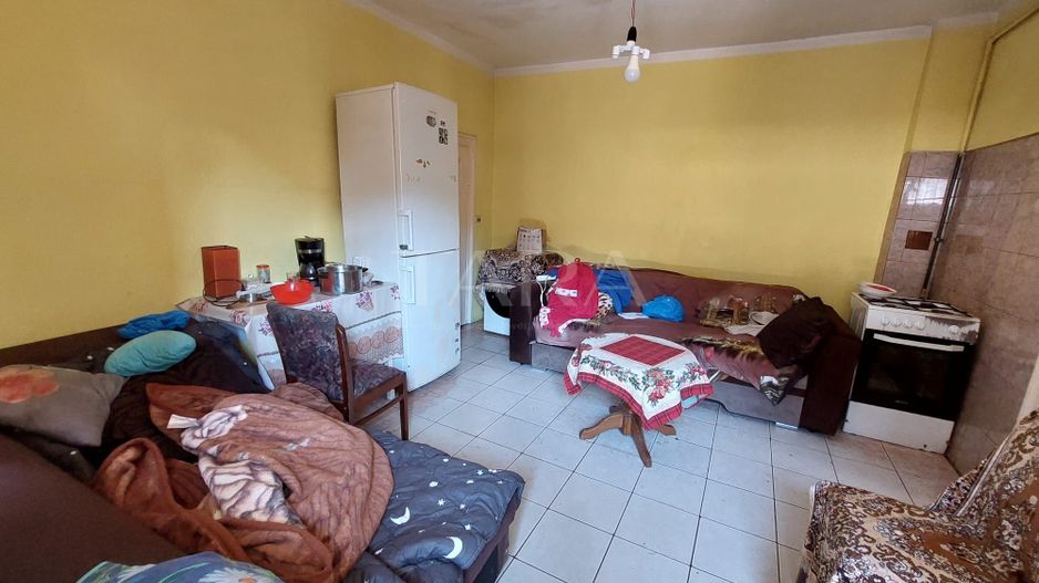Casă de renovat în zonă semicentrală – aproape de Abator. - Poză 2