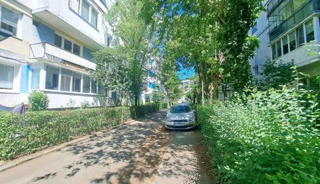 Apartament 2 camere, zona Liceului Onisifor Ghibu, etaj intermediar