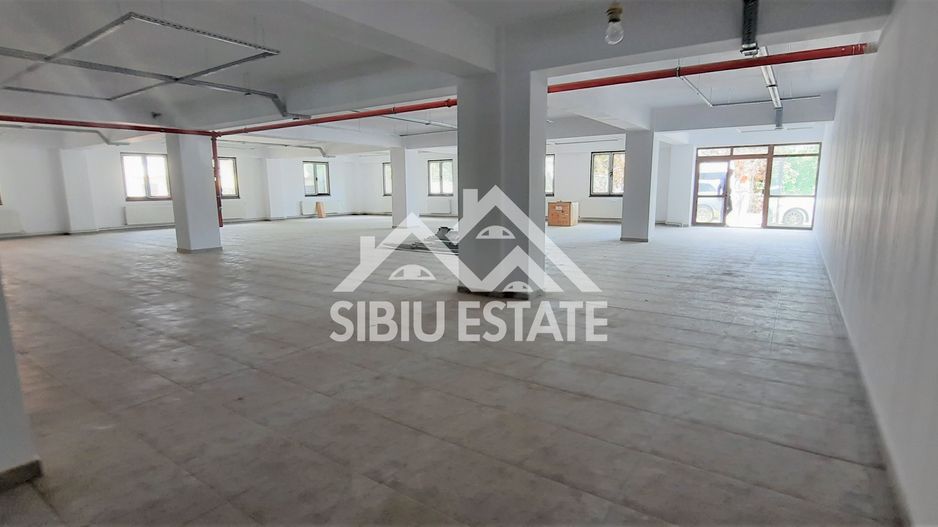 Spatiu comercial 600 mp vitrine la strada, dublu acces - Poză 8