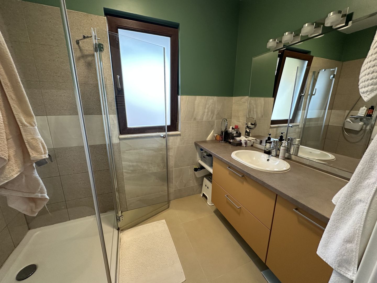 Duplex cu 5 camere de vanzare  în zona Aradului - Poză 24