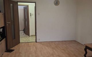 Vând apartament cu 3 camere zona Dâmbu Pietros aproape de bulevard . - Poză 5