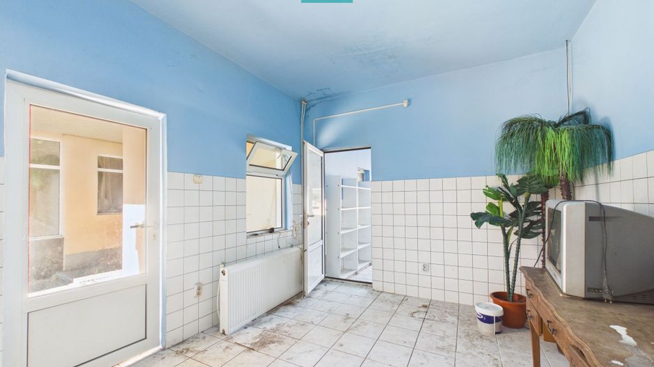 Casa cu multiple destinatii in Galsa - Poză 20