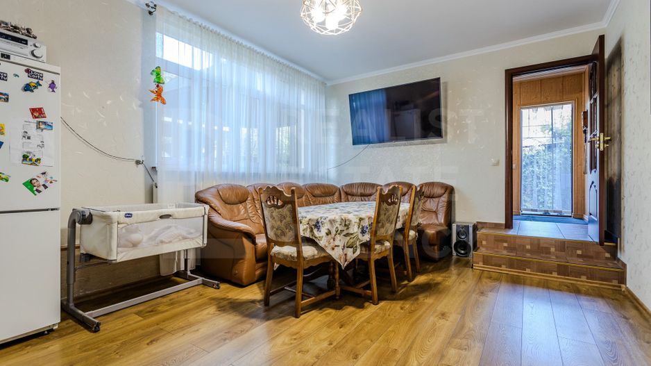 Vânzare, casă, 3 nivele, 160 mp, Goianul Nou - Poză 7