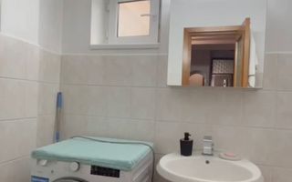 Vând apartament spațios 64 mp, 2 camere, decomandat, Iaşi, Bd.Poitiers - Poză 4