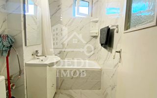 Apartament 2 camere de vânzare in zona Rogerius, Oradea - Poză 8