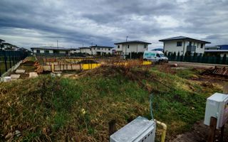 DIFERIT Haus ,Cristian,500 mp cu autorizatie,CASA IN CURS DE EXECUTIE - Poză 17