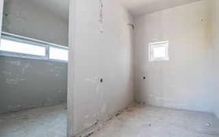 Casa individuala cu garaj si demisol, in Chinteni la 10 min de Cluj - Poză 12