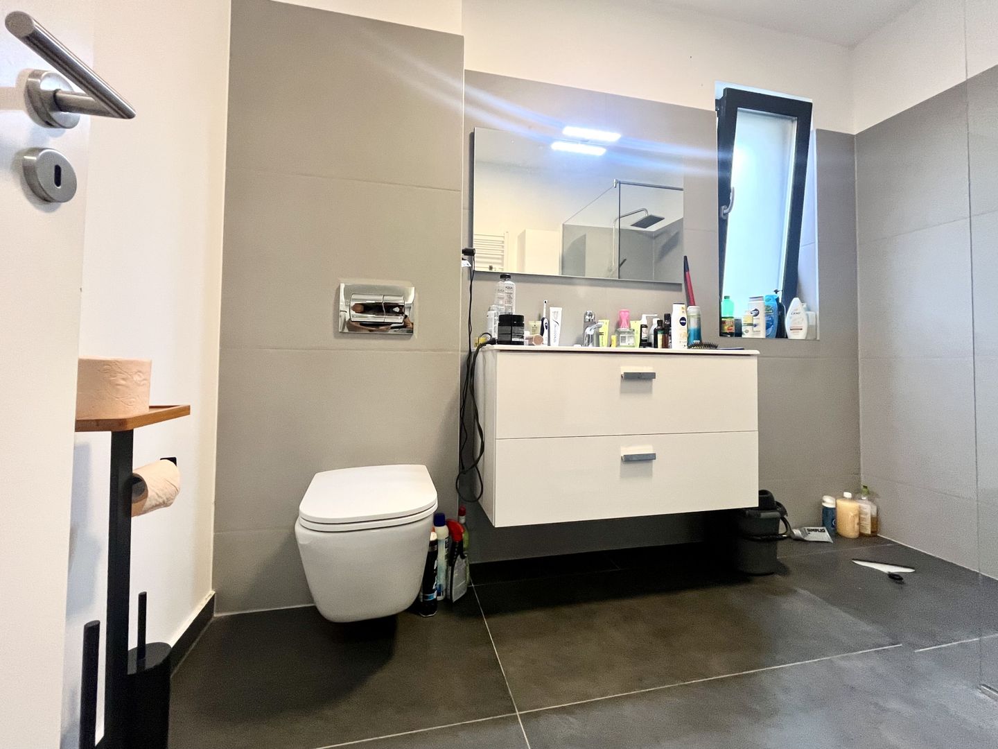 Apartament cu 2 camere, spațios si modern, intrare Dumbrăvița-Kaufland - Poză 16