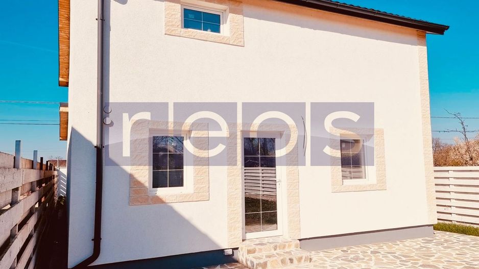 VILA DE VANZARE | 5 CAMERE | BURIAS - Poză 3