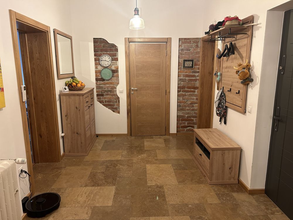 Agenția BRASADAS vinde apartament 3 cam central etaj 2/2. - Poză 1