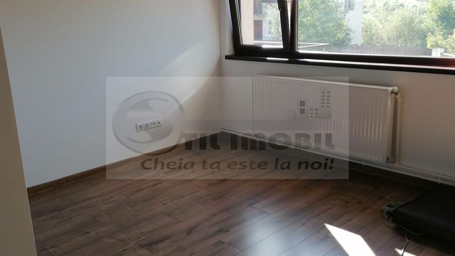 Casa /Vila de inchiriat Bucium - 850 euro - Poză 3