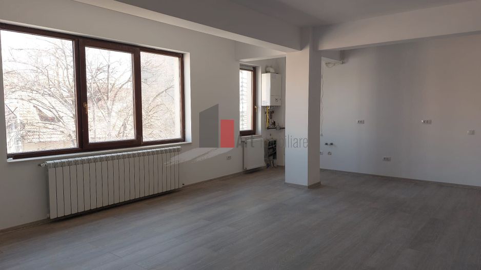 Spatiul "MAGRANA" , P-ta Alba Iulia, imobil 2024, TOTUL NOU, PARCARE INCLUSA - Poză 3